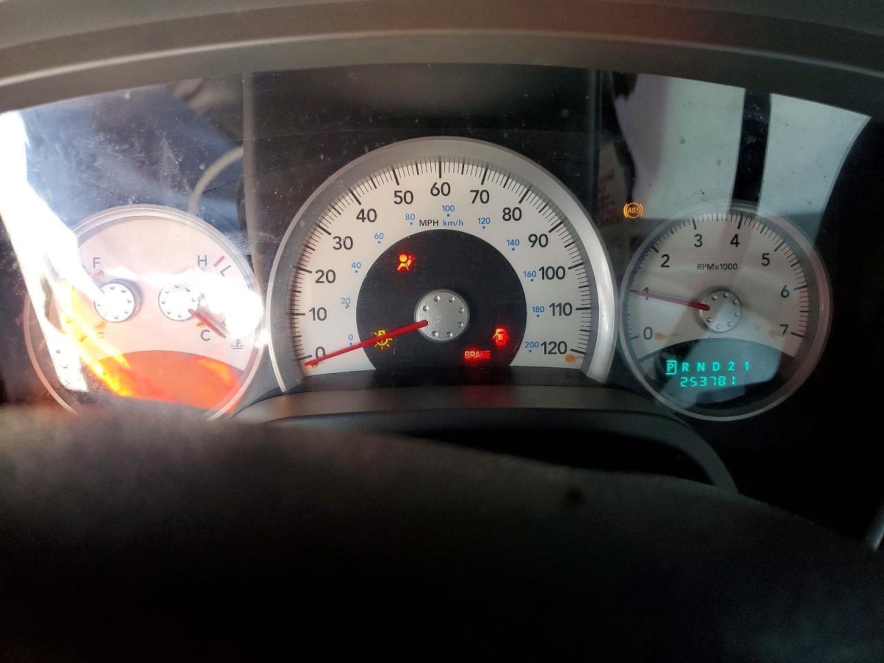 2005 DODGE Dakota
