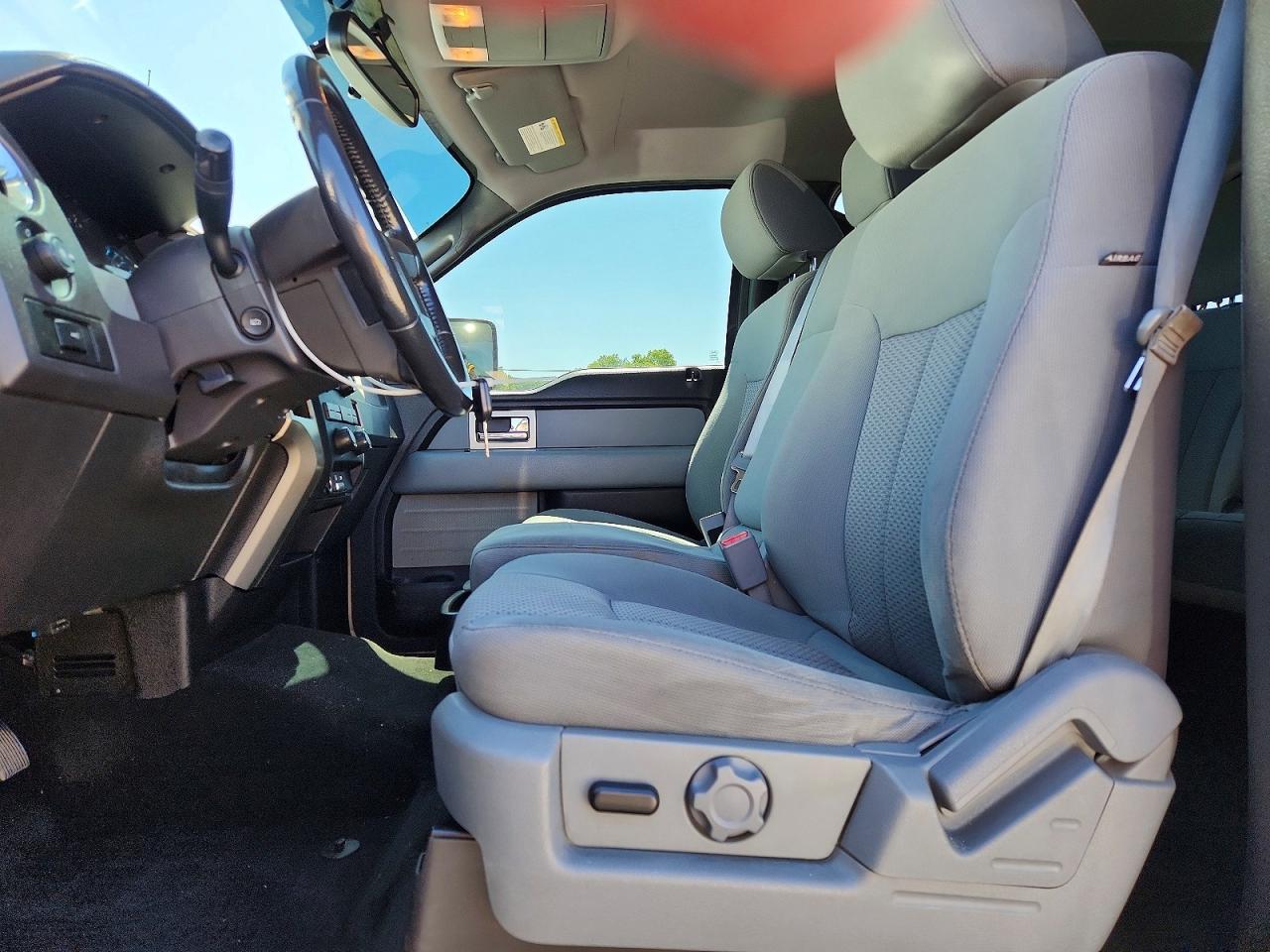 2011 FORD F-150 Lightning