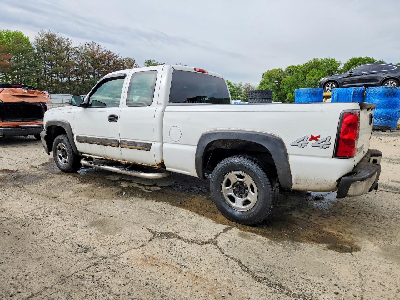 2004 CHEVROLET Silverado