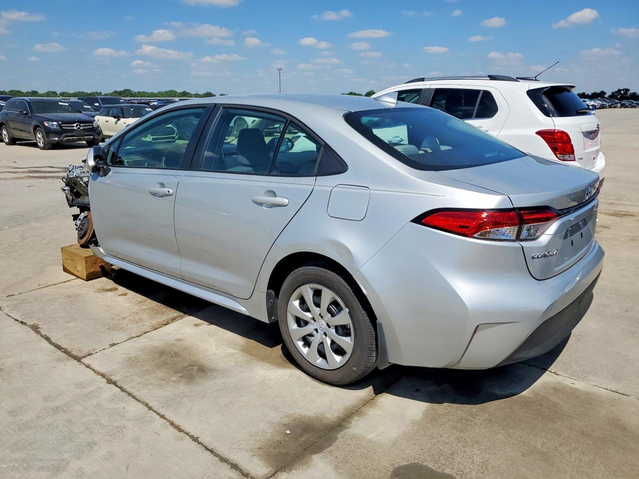 2026 TOYOTA COROLLA