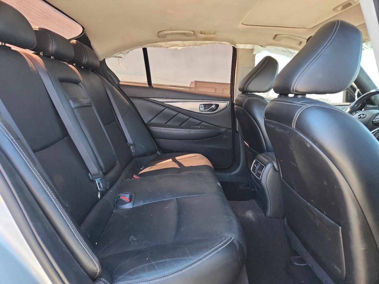 2014 INFINITI Q50