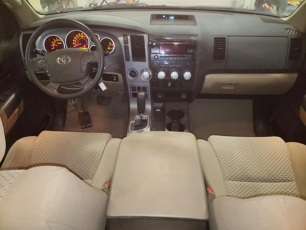 2011 TOYOTA TUNDRA