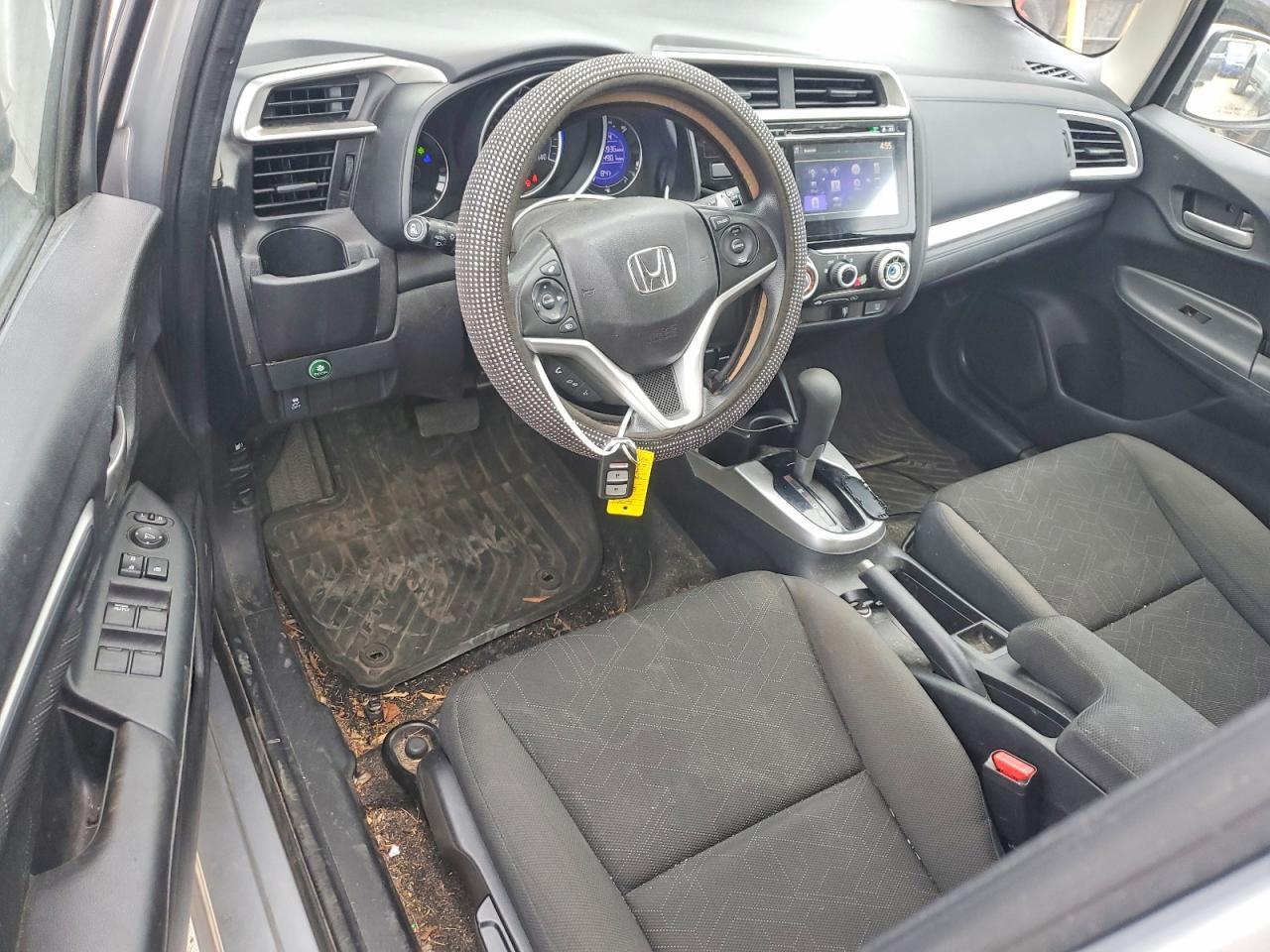 2016 HONDA FIT