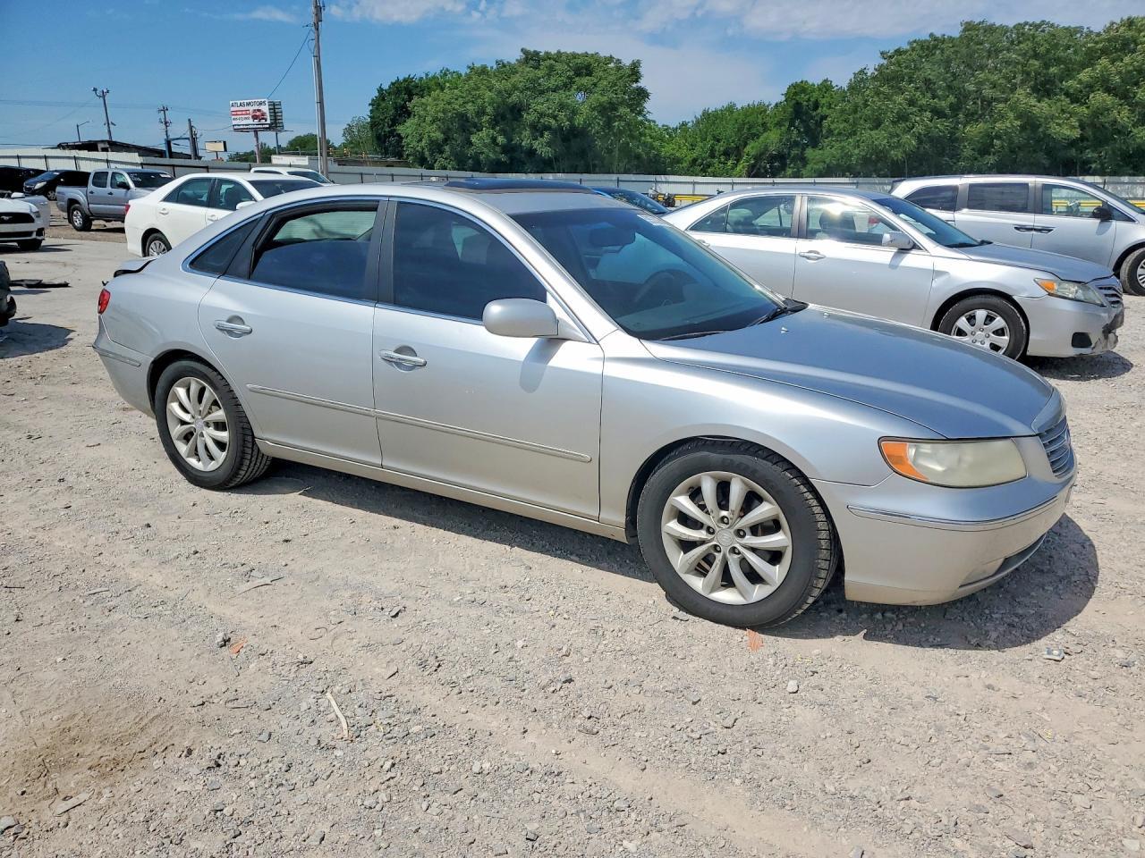 2006 HYUNDAI Azera