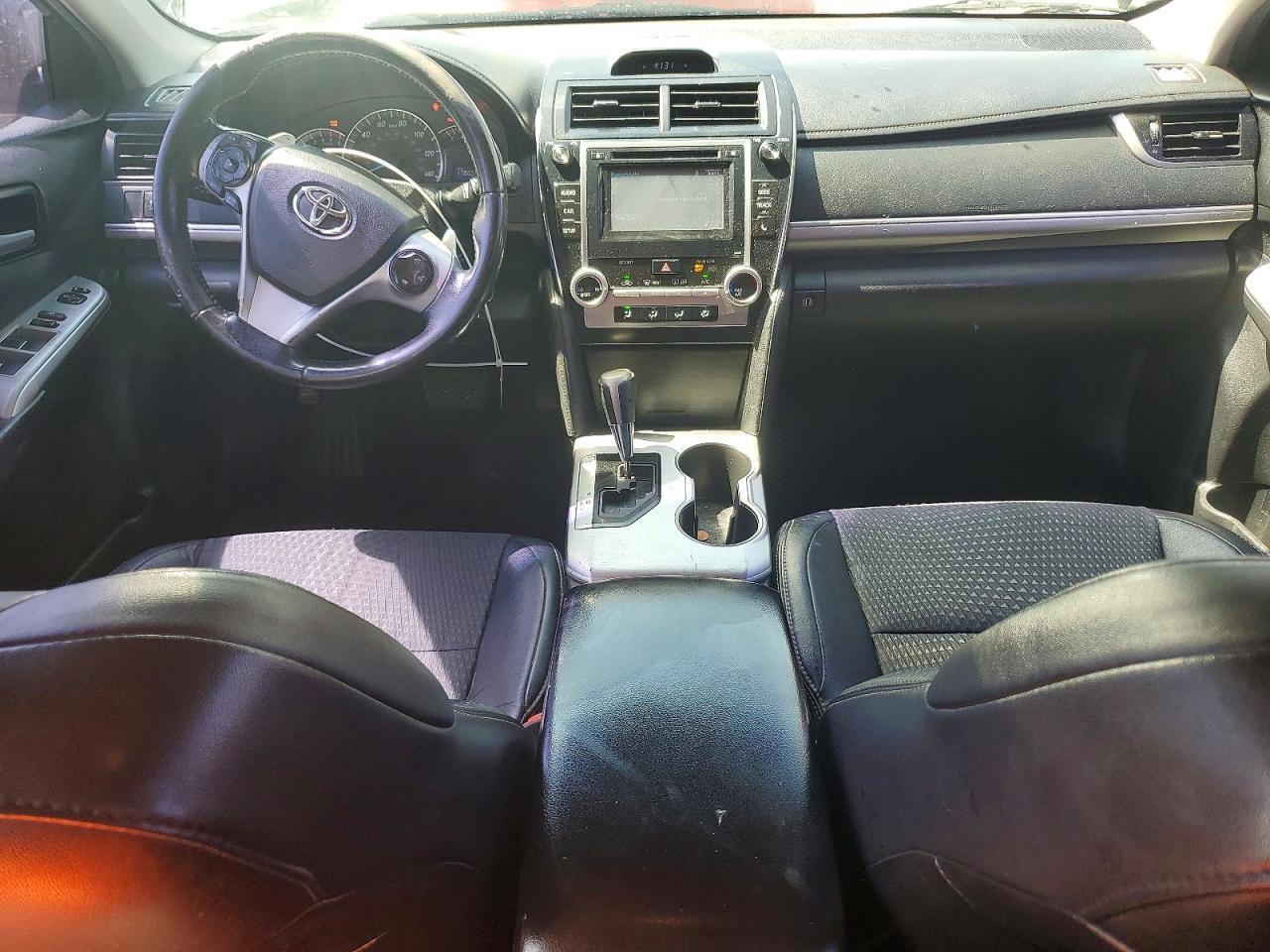 2014 TOYOTA CAMRY