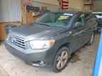 2010 TOYOTA HIGHLANDER