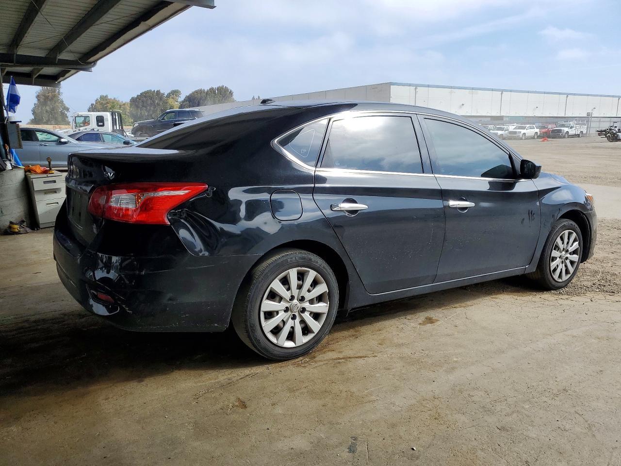 2017 NISSAN SENTRA