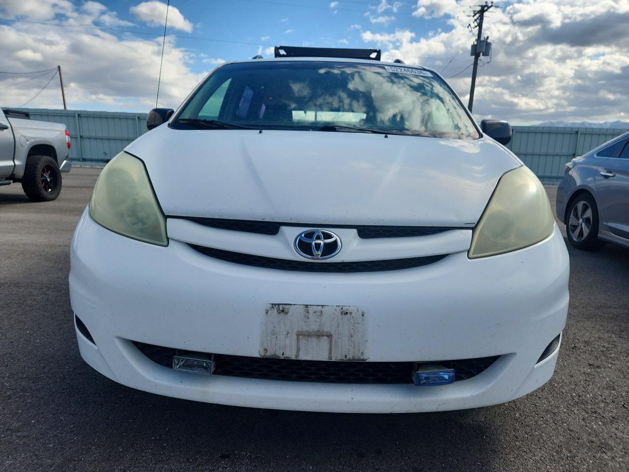 2006 TOYOTA SIENNA