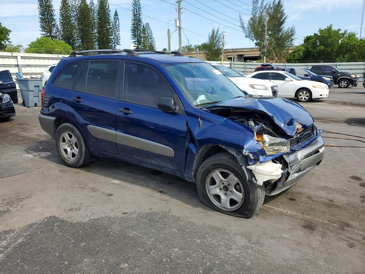 2004 TOYOTA RAV4