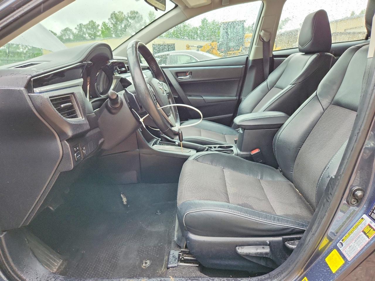 2015 TOYOTA COROLLA