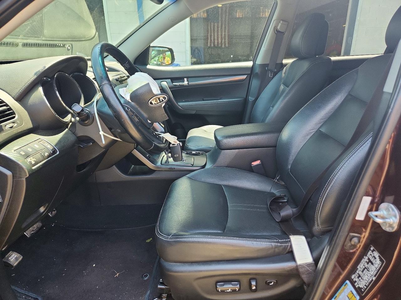 2011 KIA SORENTO