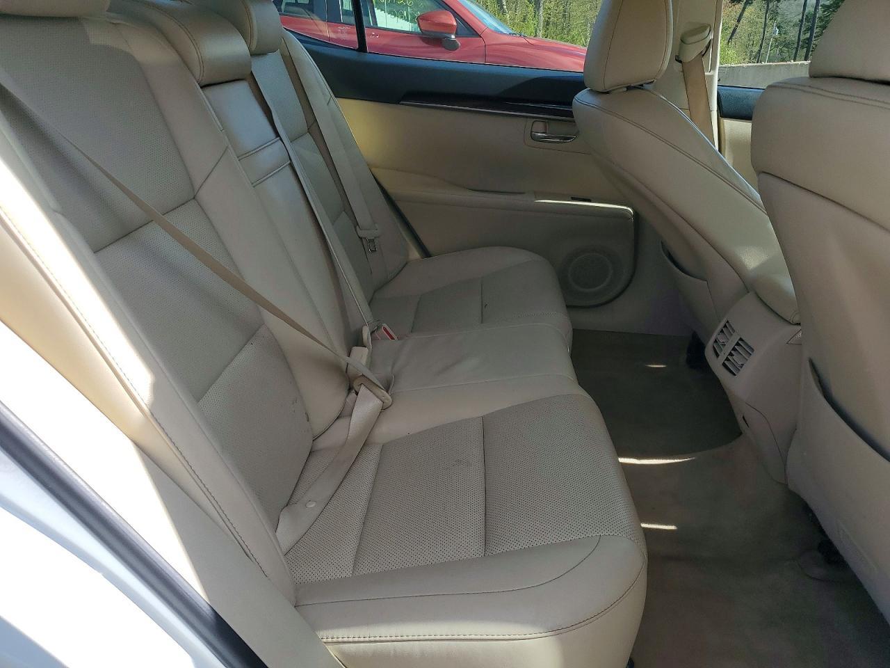 2013 LEXUS ES 350