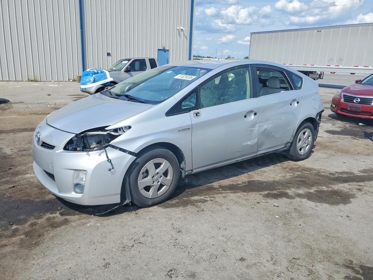 2011 TOYOTA PRIUS
