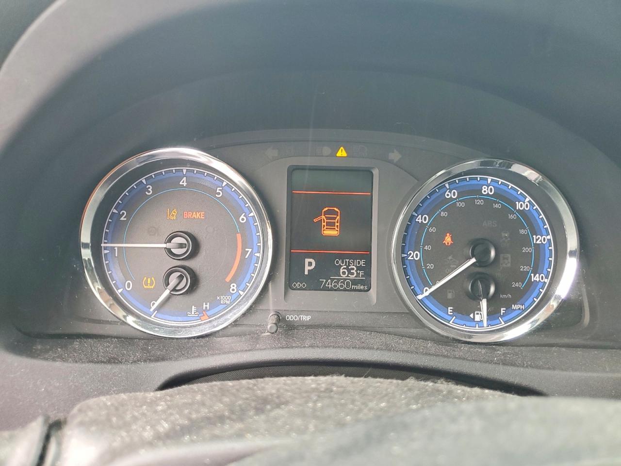 2019 TOYOTA COROLLA