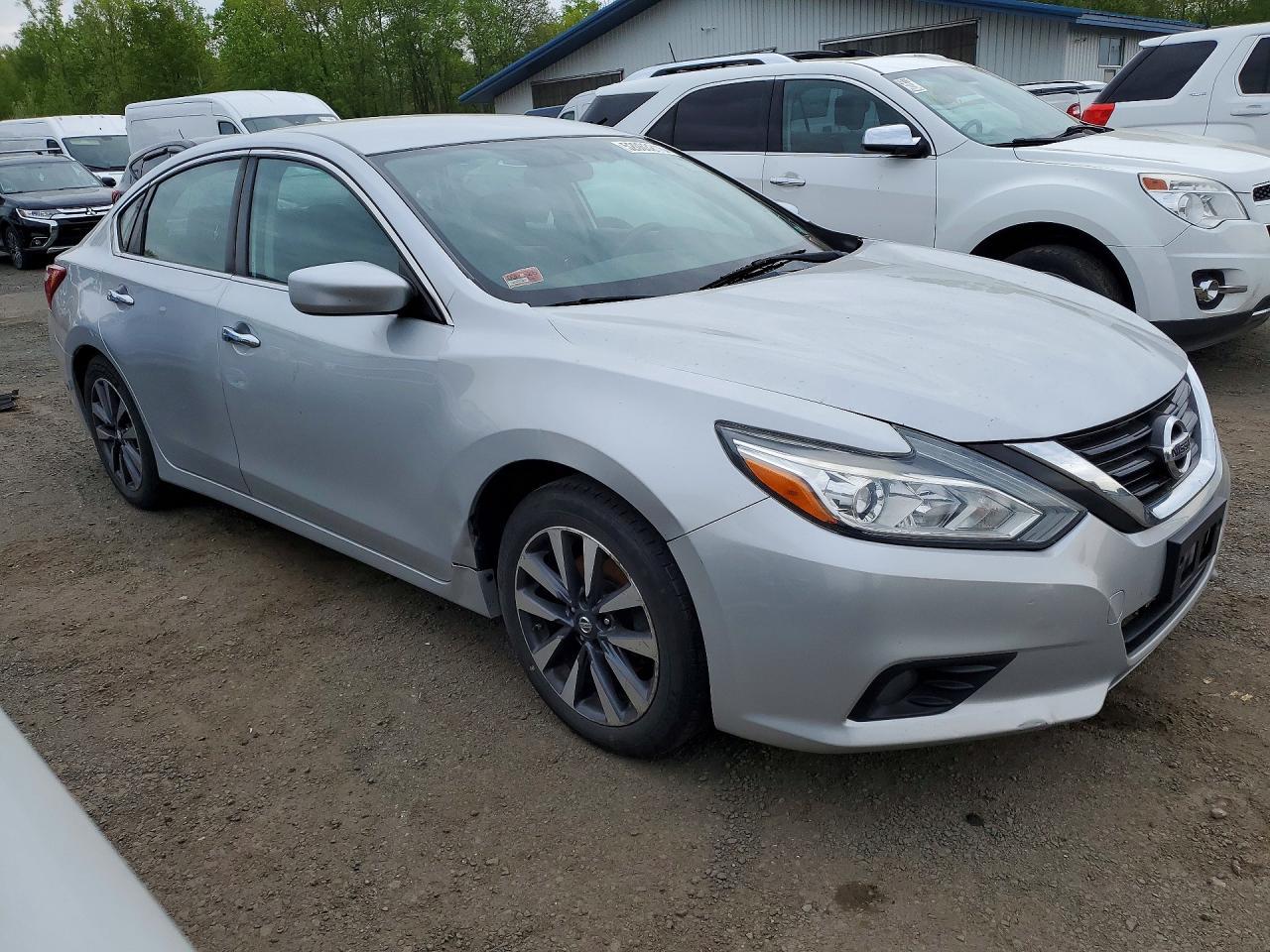 2017 NISSAN ALTIMA
