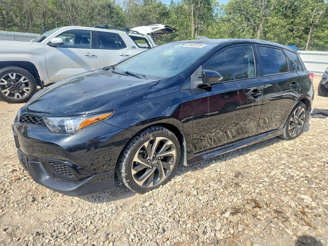 2016 SCION iM
