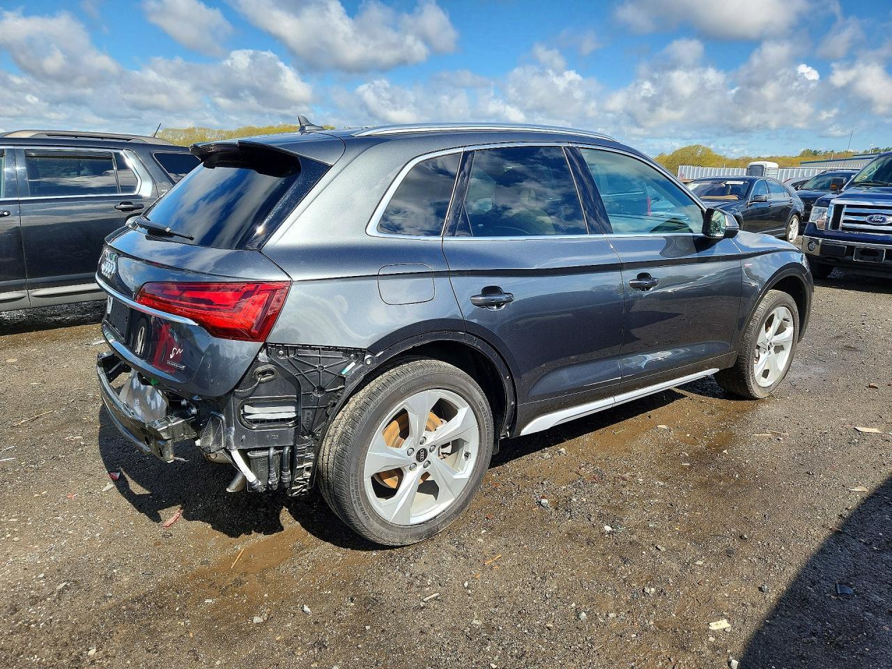 2024 AUDI Q5