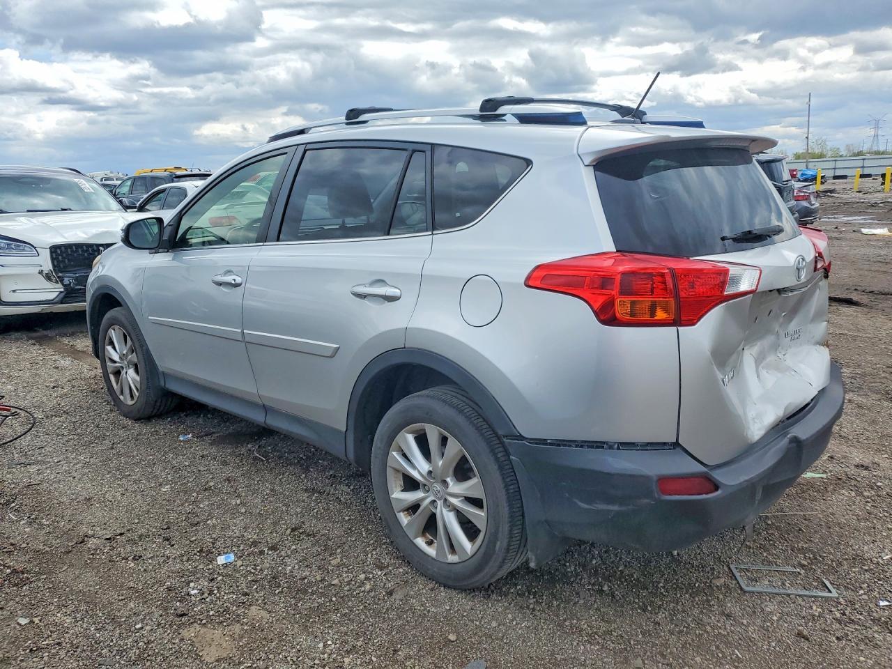 2015 TOYOTA RAV4