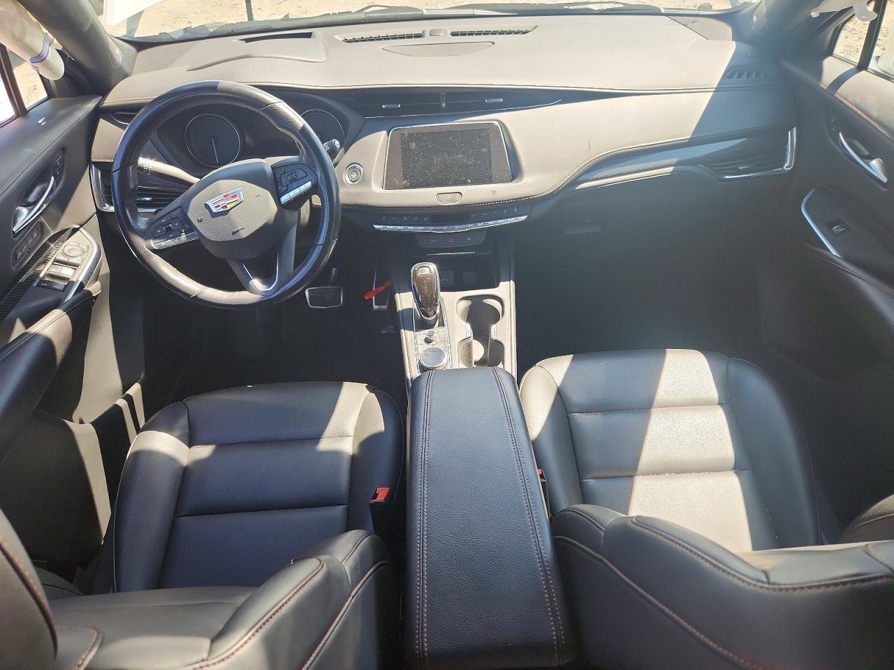 2020 CADILLAC XT4