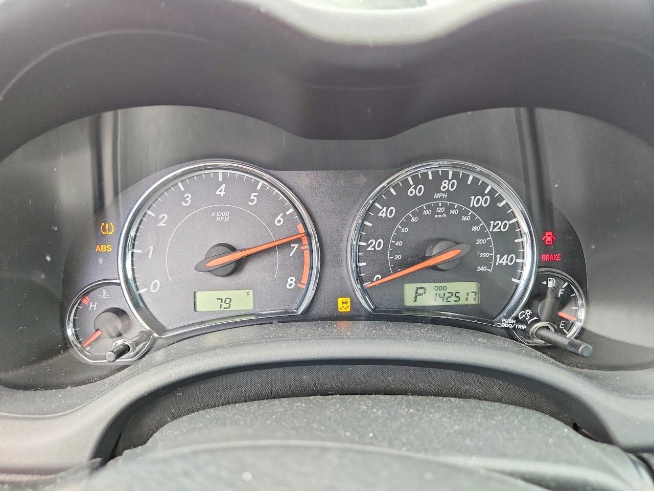 2011 TOYOTA COROLLA