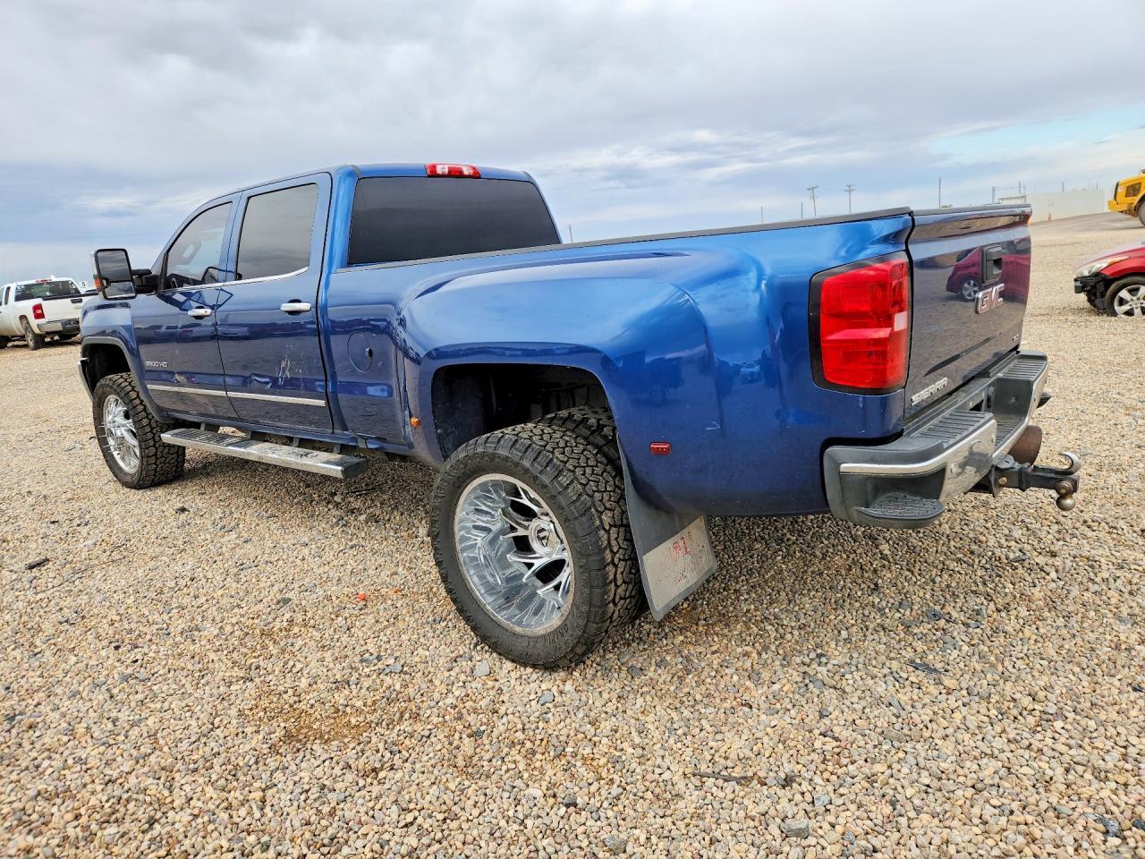2017 GMC Sierra