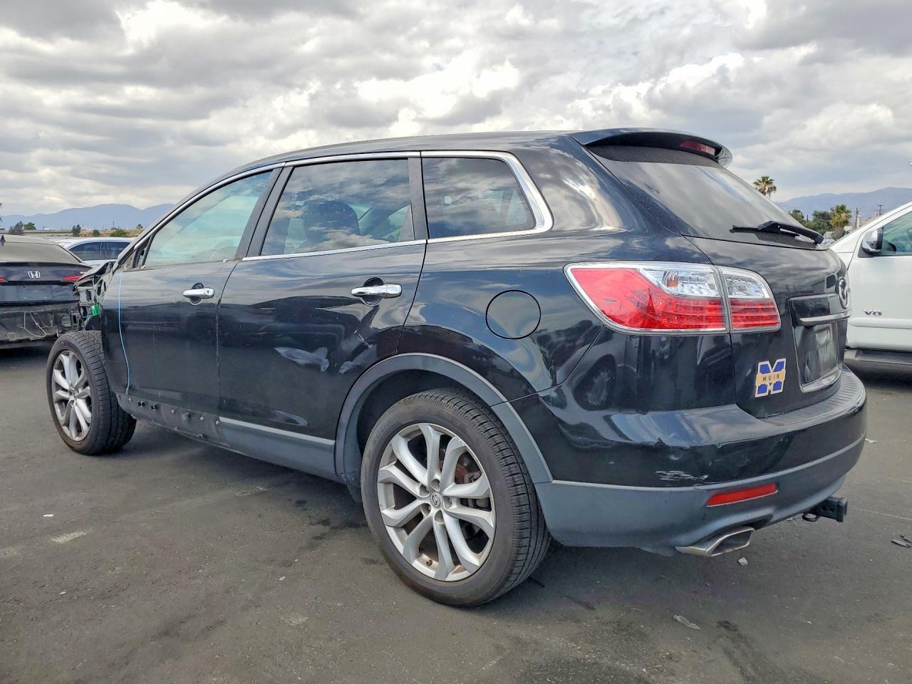 2011 MAZDA CX-9