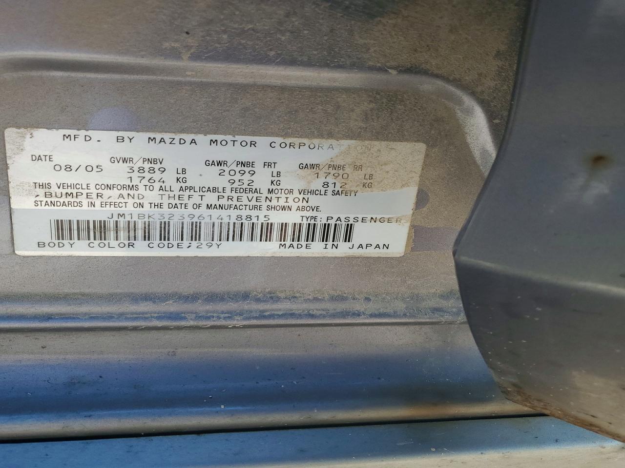 2006 MAZDA 3