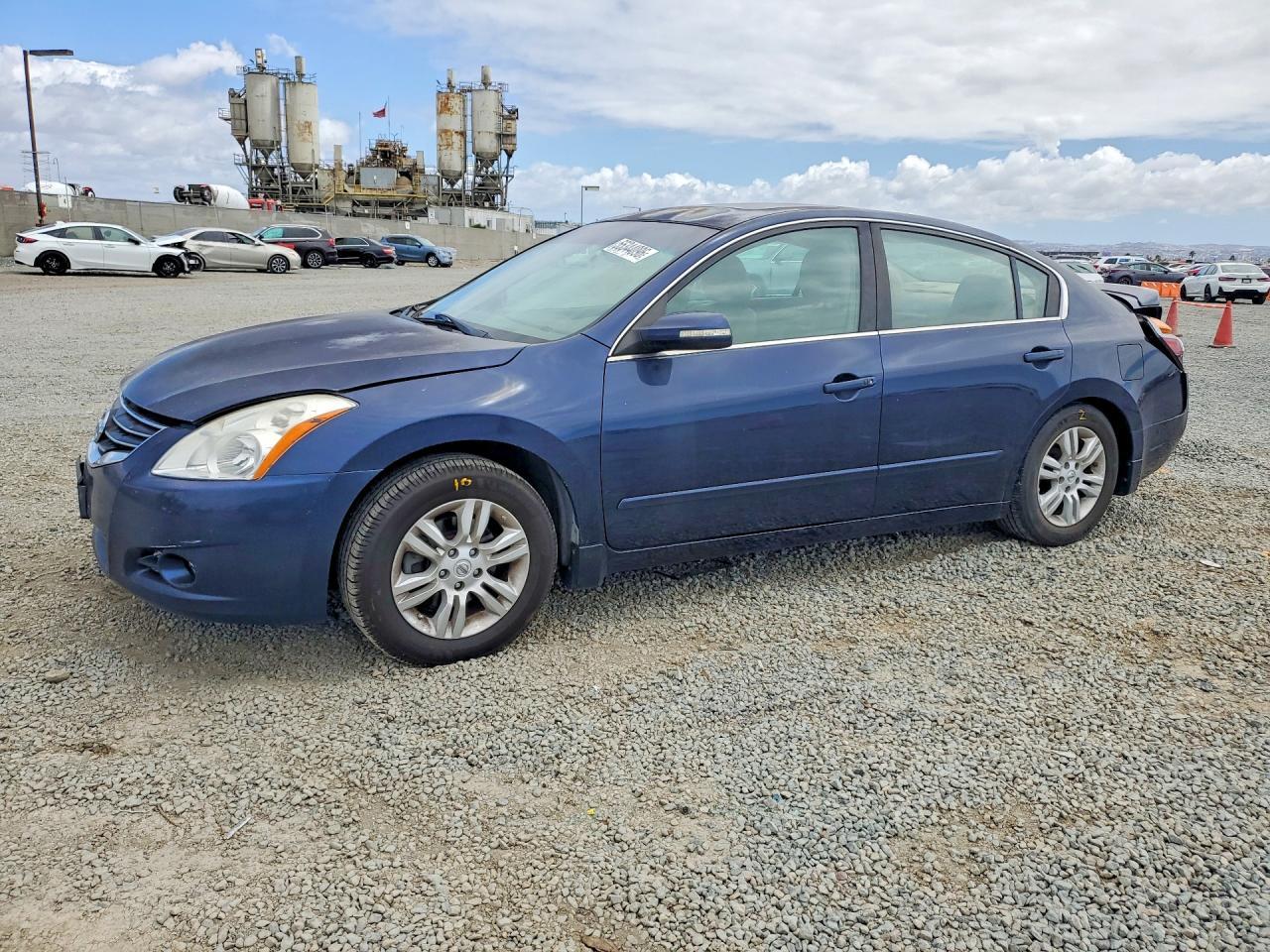 2011 NISSAN ALTIMA