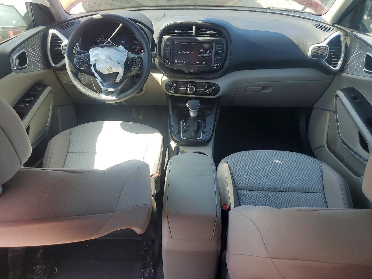 2022 KIA SOUL