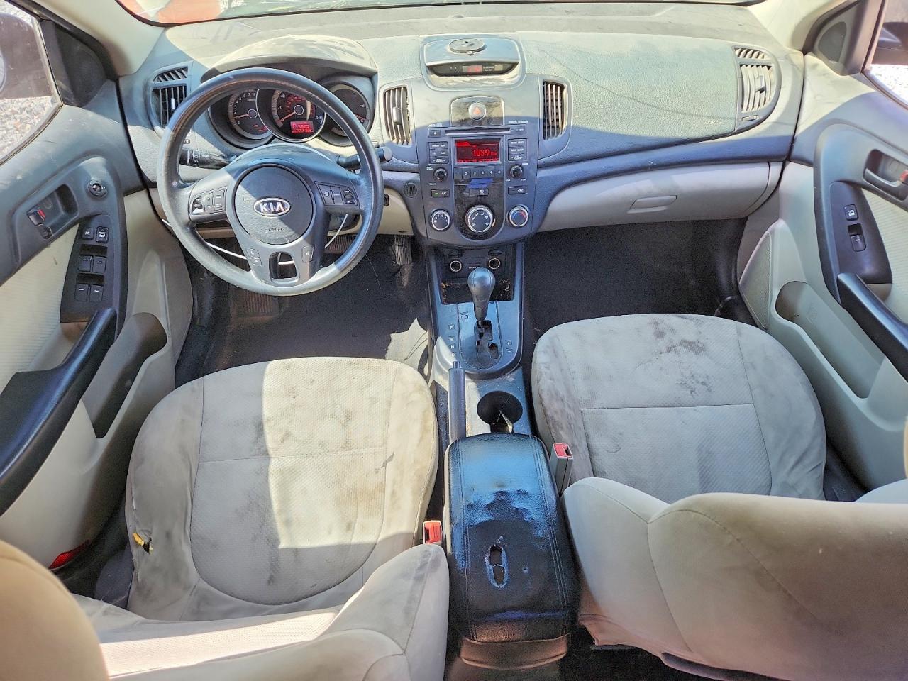2010 KIA FORTE