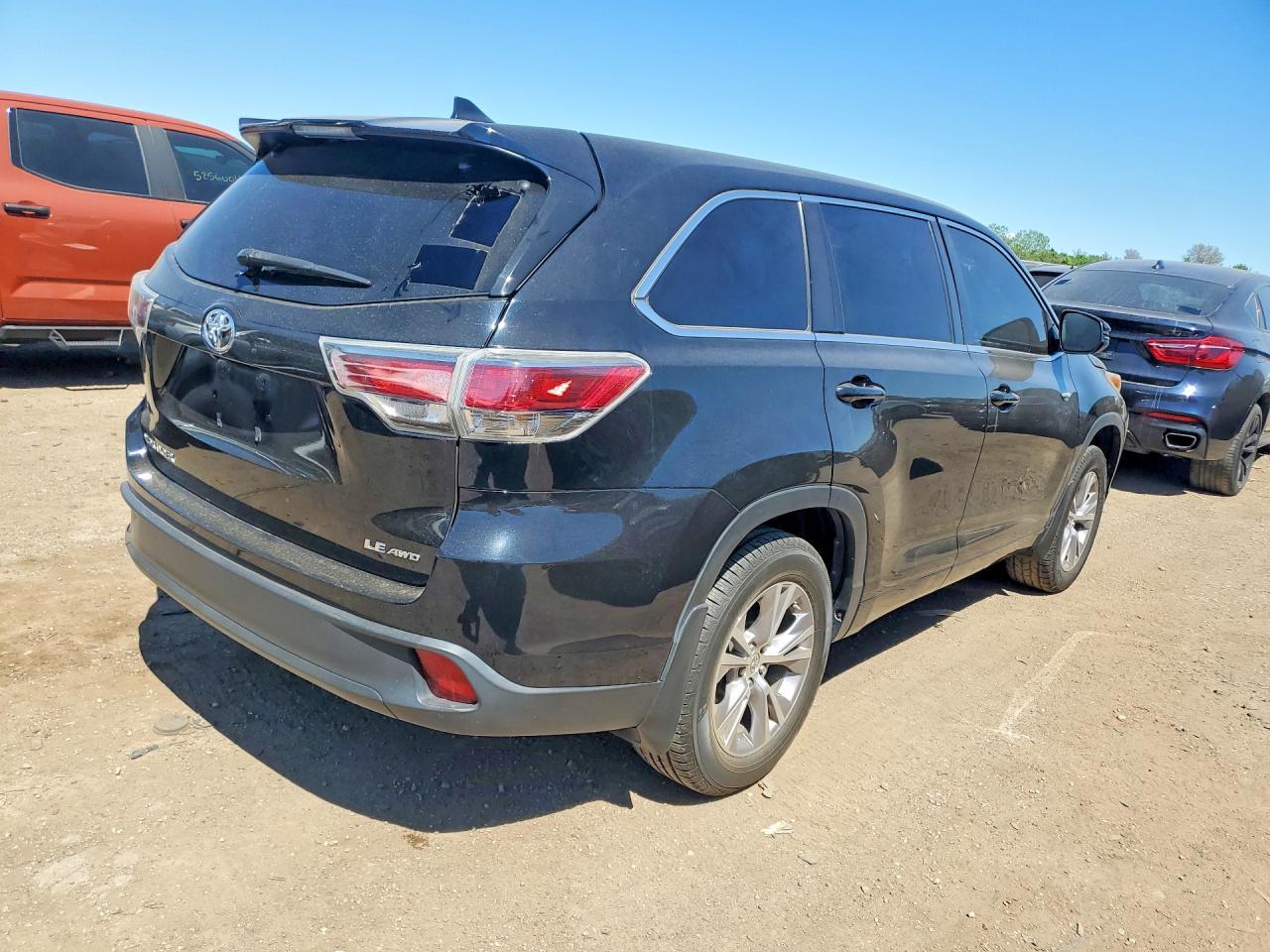2015 TOYOTA HIGHLANDER