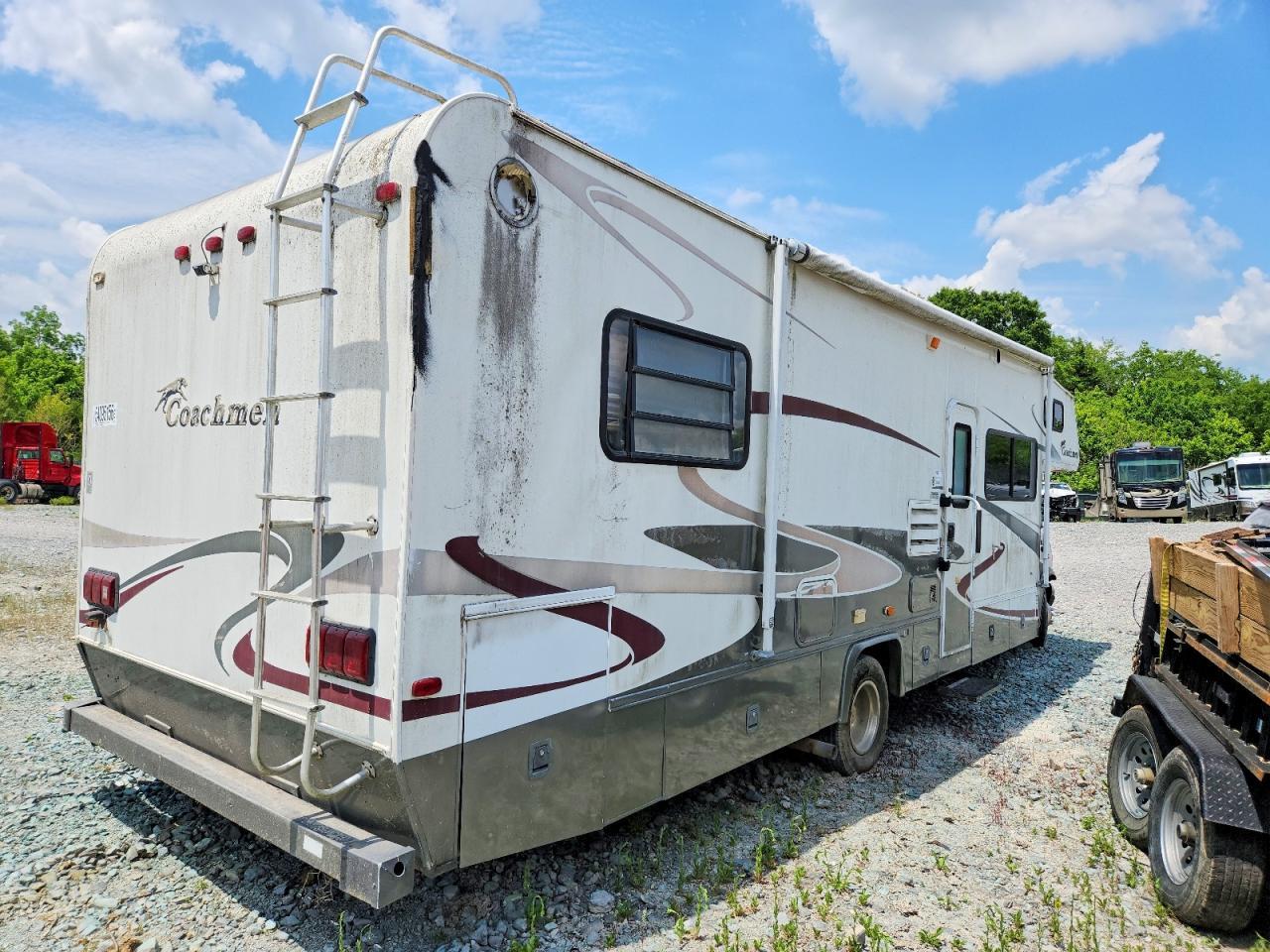 2004 FORD Coachmen