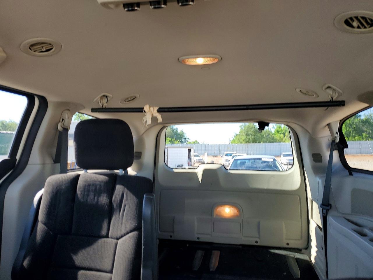 2011 DODGE GRAND CARAVAN