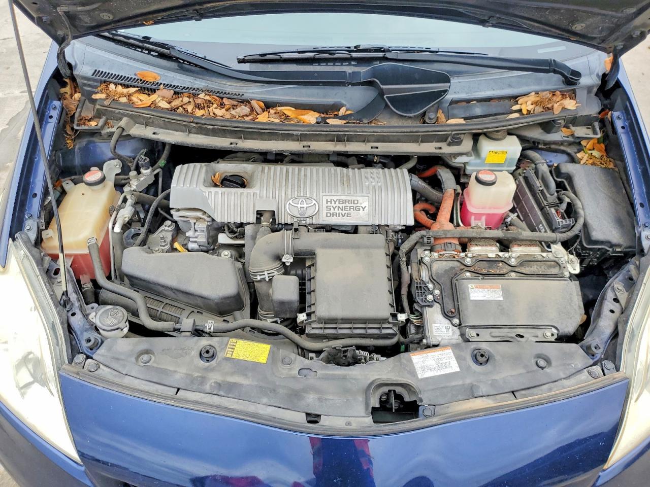 2015 TOYOTA PRIUS