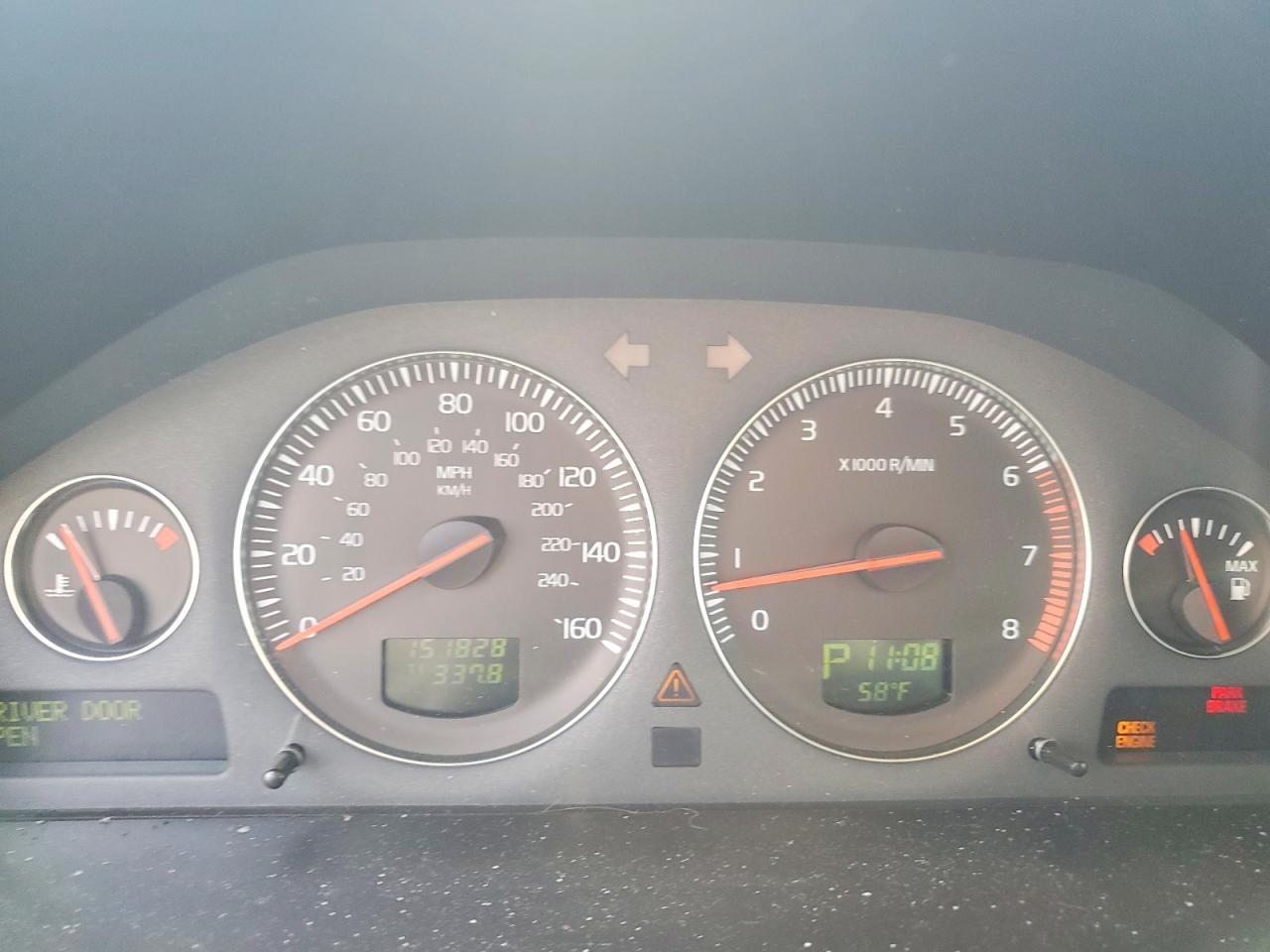 2005 VOLVO S60
