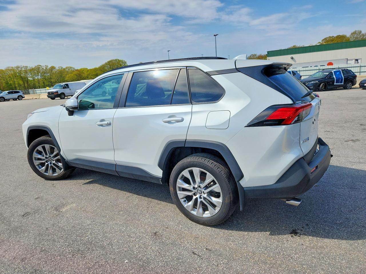 2024 TOYOTA RAV4