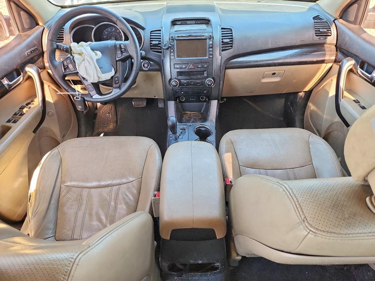 2013 KIA SORENTO
