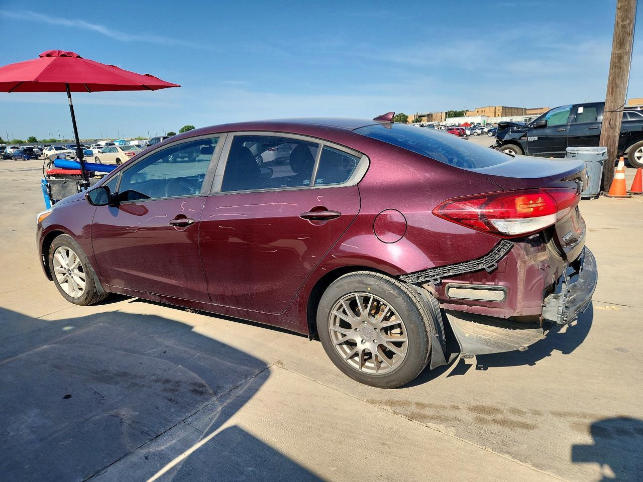 2017 KIA FORTE