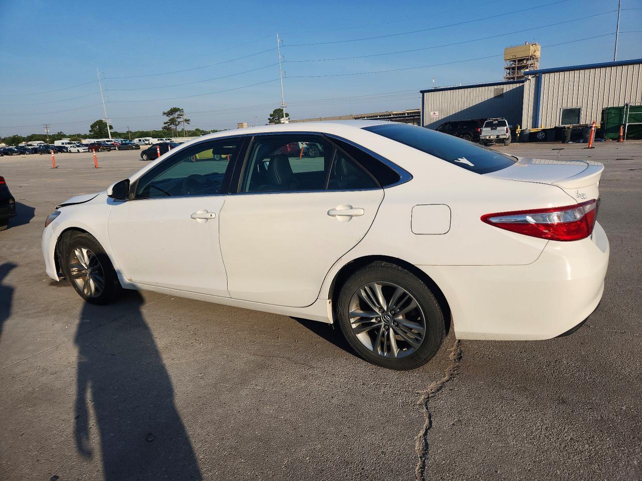 2017 TOYOTA CAMRY