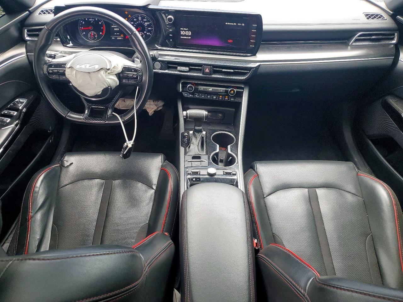 2022 KIA K5