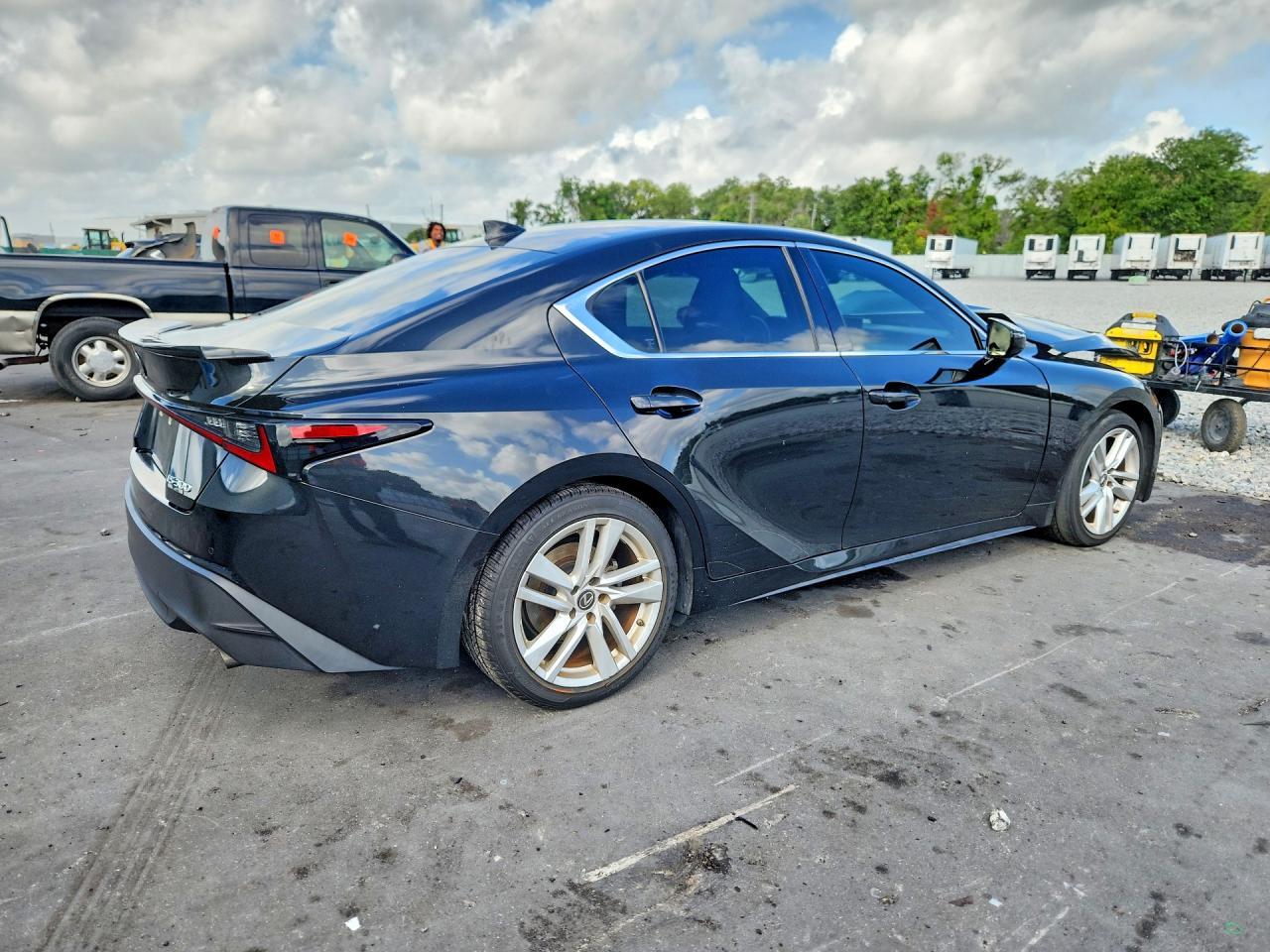2021 LEXUS IS 300