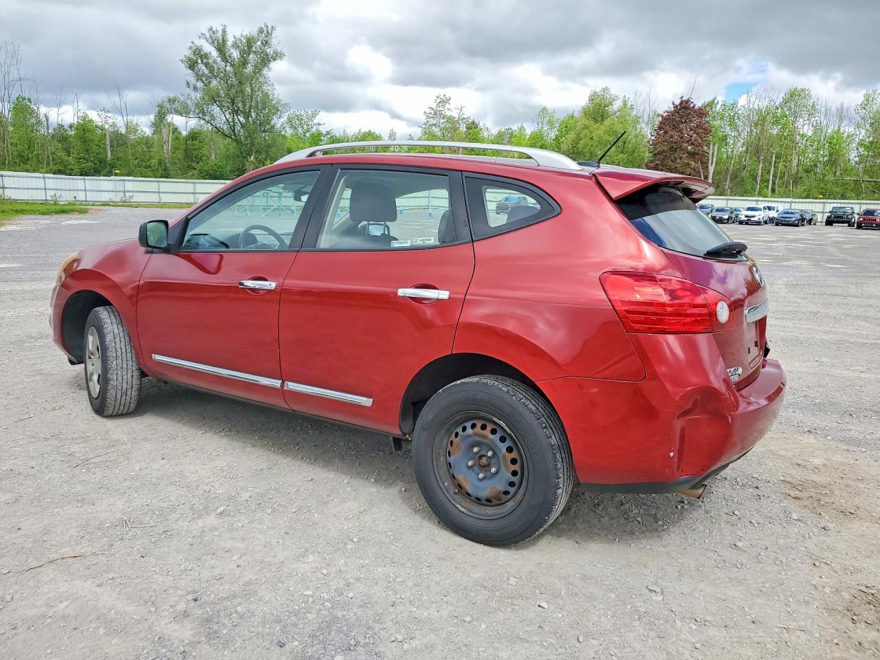 2014 NISSAN ROGUE