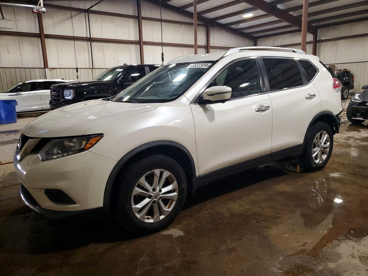 2016 NISSAN ROGUE