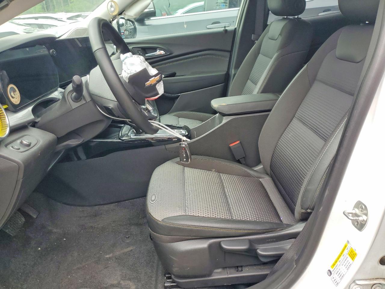 2024 CHEVROLET TRAX
