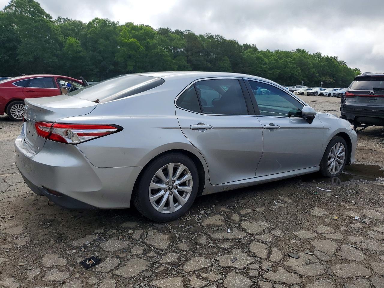 2018 TOYOTA CAMRY