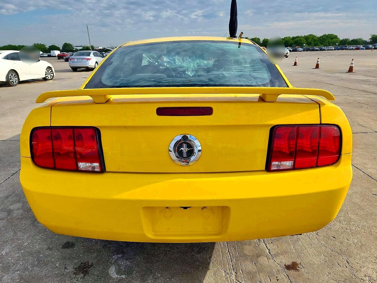 2005 FORD MUSTANG