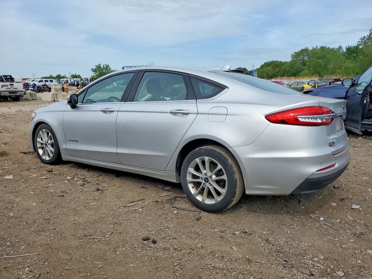 2019 FORD FUSION