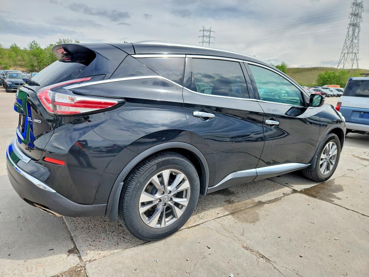 2015 NISSAN MURANO