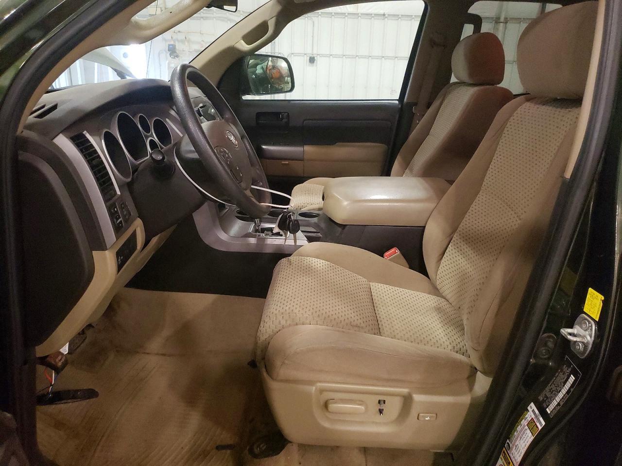 2011 TOYOTA TUNDRA