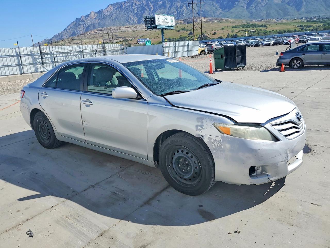 2010 TOYOTA CAMRY